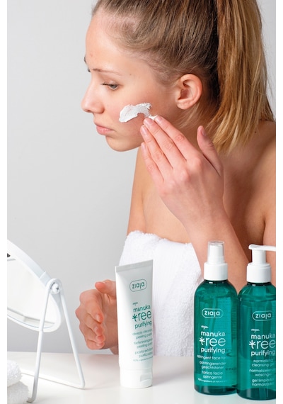 Ziaja Manuka Derinlemesine Arındırıcı Ve Siyah Nokta Karşıtı Peeling 75 ML