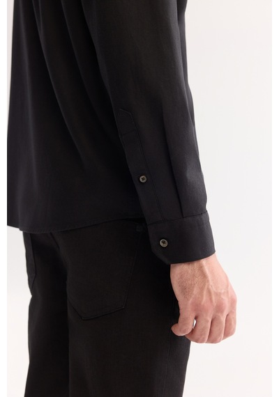 Avva Erkek Siyah Düğmeli Yaka Pamuklu Soft Touch Regular Fit Gömlek B002036
