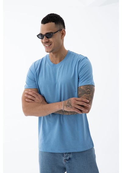 Erkek Pamuklu Kumaş Regular Fit Kesim Bisiklet Yaka T-shirt