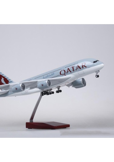 Qatar Airways A380 Yolcu Uçağı Model Uçak 1/160 Ölçek 46cm