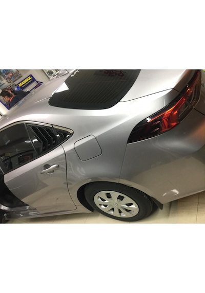 Toyota Corolla Uyumlu 2019 Arka Kelebek Cam Kaplama Spoiler