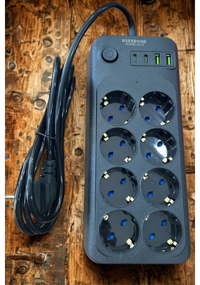 Uravas Store Akım Korumalı Termal Uzatma Kablosu 8 Priz, 2 Usb 2 Type-c Girişli, Güçlü Çoklu Priz