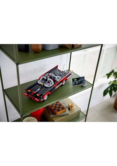 LEGO® 76328 Dc Batman : The Classic Tv Series Batmobile 1822 Parça