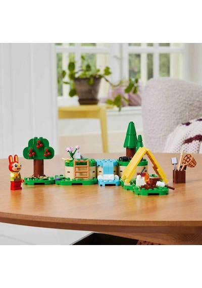 LEGO® Animal Crossing™ Bunnie Açık Hava Aktivitelerinde 77047 6+ Yaratıcı Oyuncak Yapım Seti - 164 Parça