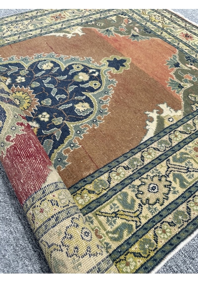 El Dokuma Bünyan Halısı 94x158 Eskitme Vintage Yeşil Kiremit Halı Yeşil