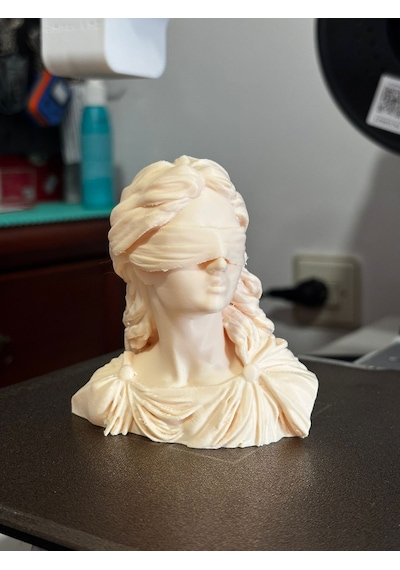 Güzel Kadın Figürü Figürü Hediyelik Minimal Masa Dekoru 14cm