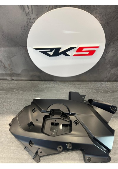 Rks Reale 125 Ön Far Bağlantı Plastiği Sağ -
