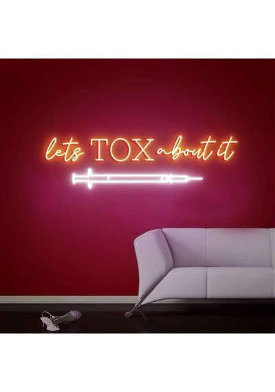 Lets Tox About İt Yazılı Ve Şekilli Neon Tabela Turuncu