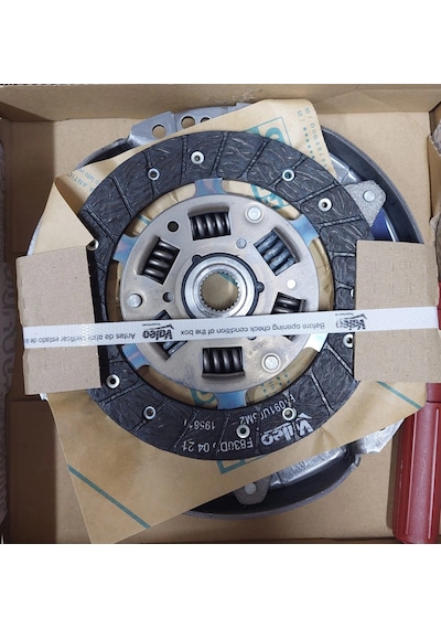 Debriyaj Baskı Balata Seti Clio 3 Modus 1.2 16 Valf D4f 302052617r Mais