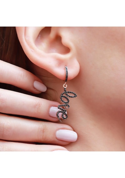 Siyah Zirkon Taşlı Love Yazılı Rose Gold Kaplama Gümüş Küpe Gümüş