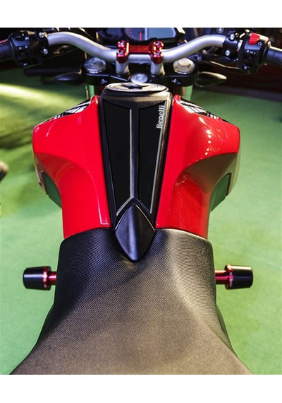 Benelli Tnt 25 Tank Pad