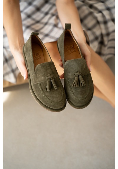 Selin Shoes Belluno Hakiki Deri Püsküllü Kadın Loafer- Haki Süet