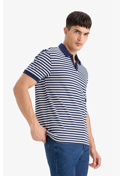 DeFacto Regular Fit Polo Yaka Kısa Kollu Çizgili Tişört E2620AX25SMNV135