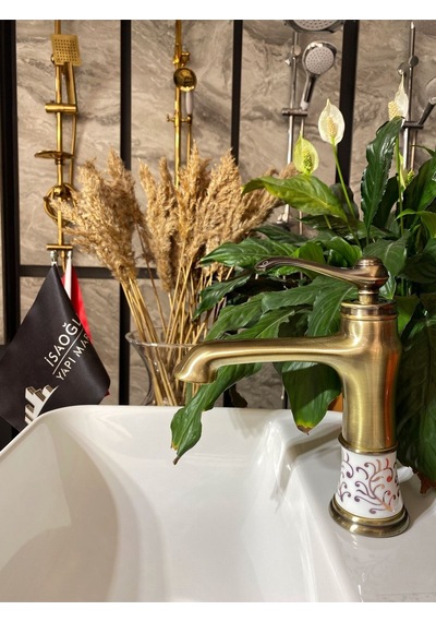 İsaoğlu Yapı Antik Gold Vintage Banyo Lavabo Bataryası Mat Altın Lavabo Musluğu Altın Lavabo Bataryası Gold