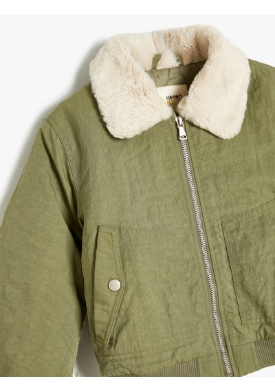 Koton Oversize Bomber Ceket Peluş Yakalı Cep Detaylı Haki 5wkg20016aw Haki