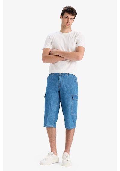 DeFacto %100 Pamuk Hafif Kumaş Regular Fit Jean Uzun Bermuda Şort F4223AX25SMNM39 DeFacto %100 Pamuk Hafif Kumaş Regular Fit Jean Uzun Bermuda Şort F4223AX25SMNM39