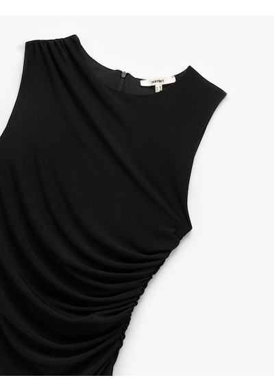 Koton Drape Detaylı Kolsuz Bisiklet Yaka Mini Sandy Kumaş Elbise Siyah 5sak80303ek Siyah