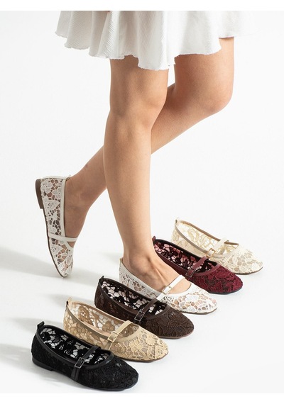 Dabab Shoes Merına Kadın Krem Düz Babet Dantel Dokuma Çiçek Desenli Tokalı Düz Ayakkabı Ekru
