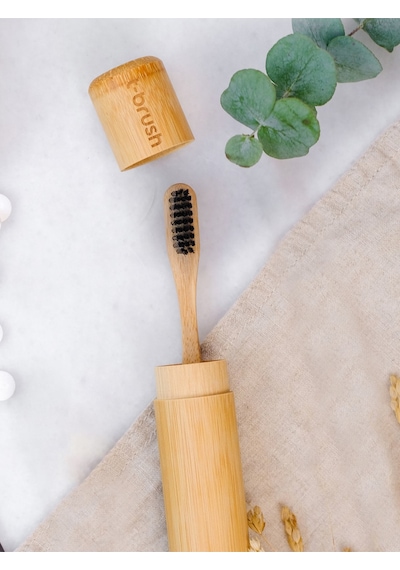 Tbrush Koyugri Bambu Diş Fırçası - Medium(orta Sert) + Diş Fırçası Saklama / Taşıma Kabı