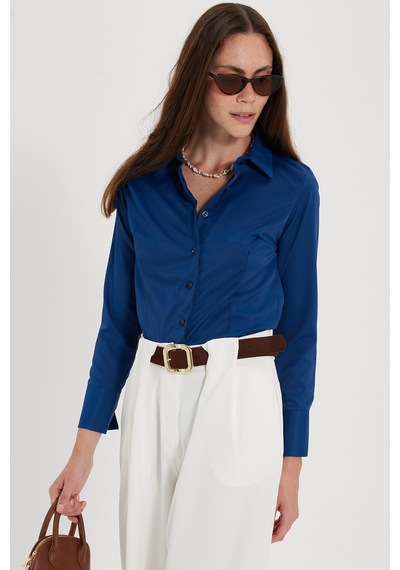Tudors Kadın Slim Fit Dar Kesim Pensli Vücuda Oturan Klasik Yaka Uzun Kollu Likralı Lacivert Gömlek-40362