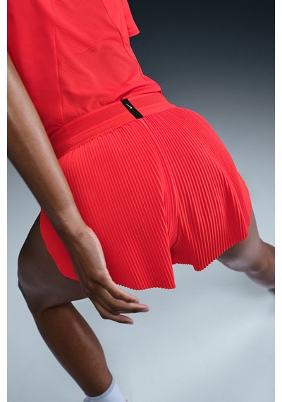 Nike Aeroswift Dri Fit Adv 3" Mid Rise Brief Lined Running Short Red Kadın Pileseli Slip Astarlı Koşu Şortu Kırmızı Nike Aeroswift Dri Fit Adv 3" Mid Rise Brief Lined Running Short Red Kadın Pileseli Slip Astarlı Koşu Şortu Kırmızı