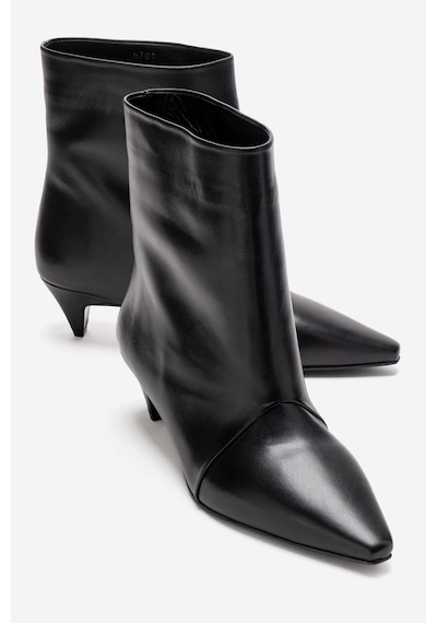 Luvishoes Amara Siyah Cilt Hakiki Deri Kadın Kısa Topuklu Bot Siyah