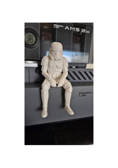 Star Wars Stormtrooper Oturan Figür 10 Cm