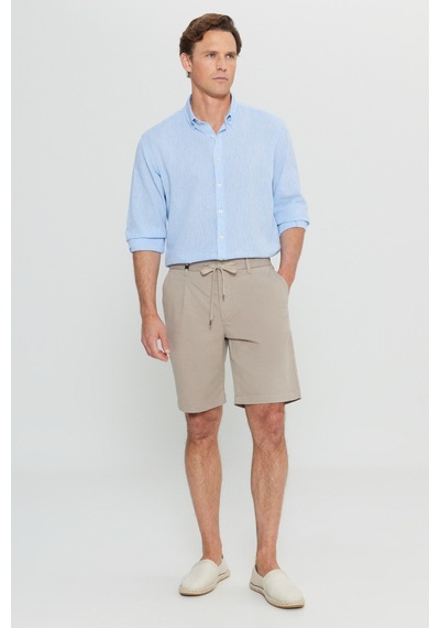 AC&Co / Altınyıldız Classics  Erkek Bej Pamuklu Slim Fit Dar Kesim Beli Bağlamalı Yan Cepli Esnek Şort Bej