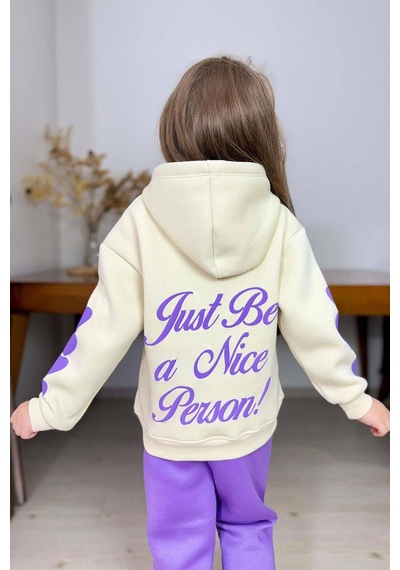 Riccotarz Kız Çocuk Sırt Baskılı Ve Kollarında Yazı Detaylı Sweatshirt Mor Eşofman Takım Mor Riccotarz Kız Çocuk Sırt Baskılı Ve Kollarında Yazı Detaylı Sweatshirt Mor Eşofman Takım Mor