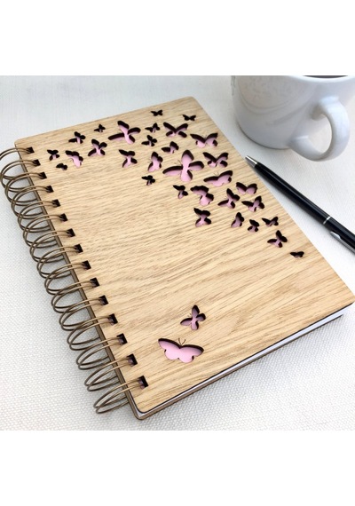 Ahşap Kapaklı.İsme Özel.Kelebek Desenli Ajanda Ve Defter Ajanda-Beyaz Çizgili