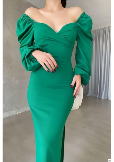 DefyModa Kadın Zarif Stil Krep Kumaş Kalp Yaka Yırtmaçlı Maxi Abiye Elbise Zümrüt