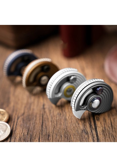 Kizer Snail-trail 5th Pocket Coin Knife Detent Slip Joint Aeb-l Matte Brass-tone Aluminum Handle Flat Grind Kizerv 2757a1 Kamp Çakısı Kum Kizer Snail-trail 5th Pocket Coin Knife Detent Slip Joint Aeb-l Matte Brass-tone Aluminum Handle Flat Grind Kizerv 2757a1 Kamp Çakısı Kum