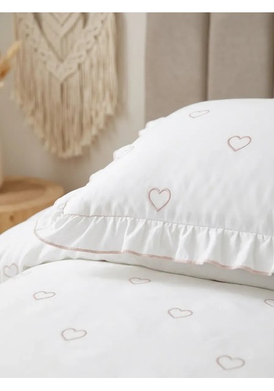 Love Nakışlı Elyaf Dolgulu Yatak Örtüsü Çift Kişilik 240x260 Beyaz