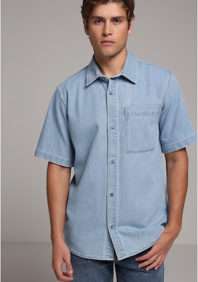 Colin's Colins Regular Fit Klasik Yaka Düz Erkek Light İndigo Denim Kısa Kol Gömlek Cl1081129 Q1.v1 Dn45009 Mavi Colin's Colins Regular Fit Klasik Yaka Düz Erkek Light İndigo Denim Kısa Kol Gömlek Cl1081129 Q1.v1 Dn45009 Mavi