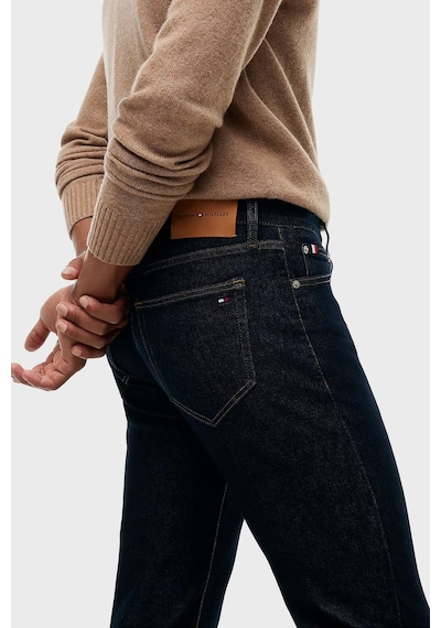 Tommy Hilfiger Pamuklu Straight Fit Normal Bel Jeans Erkek Kot Pantolon Mw0mw44913 1bn Lacivert Tommy Hilfiger Pamuklu Straight Fit Normal Bel Jeans Erkek Kot Pantolon Mw0mw44913 1bn Lacivert