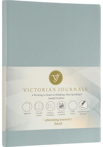 1039 Victoria's Journals Smyth Esnek Kapak Planlayıcı Defter 14x20 Cm 100gr. Krem 96 Yaprak Mavi Çizgili