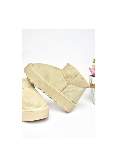 Fox Shoes R612033402 İçi Tüylü Kalın Tabanlı Yarım Süet Kadın Bot Bej