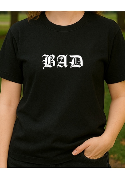 Bad Bunny Bad Baskılı Bad Bunny T-shirtü Siyah
