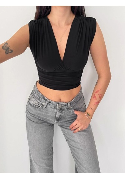 Tarzyeri Kadın Vatkalı Kolsuz V Yaka Drapeli Crop Bluz Likralı Fit - Siyah