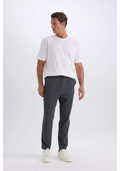 DeFacto Relax Fit Rahat Kesim Düz Paça Krinkıl Yazlık Kumaş Pantolon C3930AX25SPAR15 DeFacto Relax Fit Rahat Kesim Düz Paça Krinkıl Yazlık Kumaş Pantolon C3930AX25SPAR15
