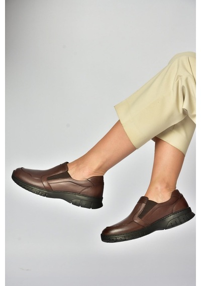 Fox Shoes Z555560103 Kahverengi Hakiki Deri Günlük Kadın Ayakkabı