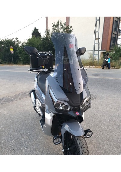 Motocam Rks Freccia Ön Cam 2022-2026 Model 65cm Füme Renkli 4mm Orta Boylu