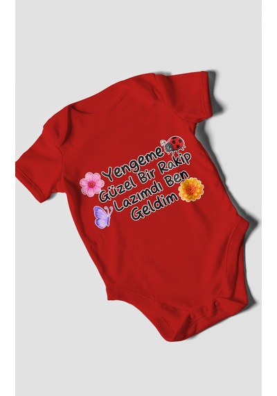Morivokids Yengeme Güzel Bir Yazılı Kısa Kollu Bebek Body %100 Pamuk Kırmızı