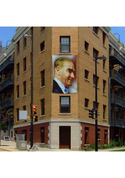 Gülümseyen Mustafa Kemal Atatürk Yan Portre Poster Cephe Bayrağı - 2x3 Metre 1