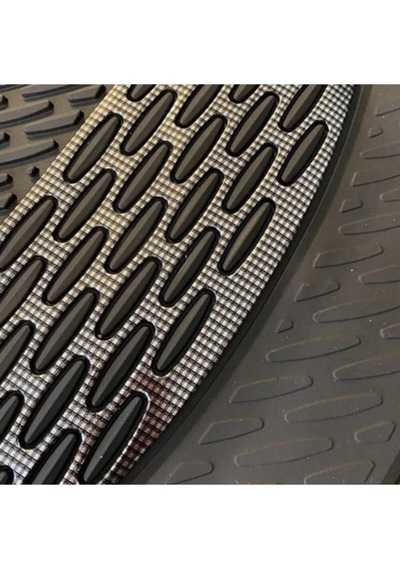 Safir Skoda Kamiq İle Uyumlu Universal 3d Paspas Krom Karbon
