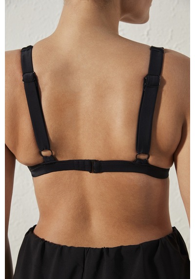Penti Basic Deep V Siyah Bikini Üstü