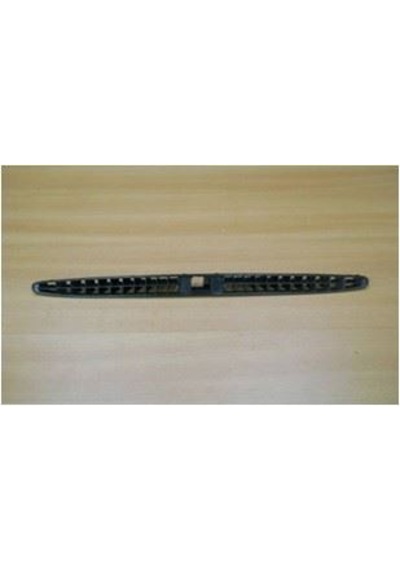 Gkl On Cam Gogus Izgarası Torpıdo Uzerındekı Golf Iv Bora 98 04 AOD-GKL 291396
