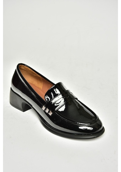 Fox Shoes T820100308 Siyah Rugan Günlük Loofer Kadın Ayakkabı Siyah
