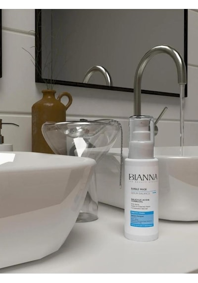 Bianna Bubble Salisilik Asit & Kömür İçeren Köpüren Yüz Maskesi 75 ML