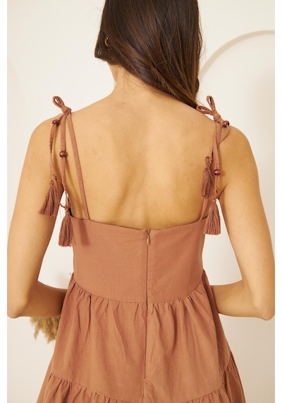Darlin Moda Camel Askısı Boncuklu Püsküllü Eteği Volanlı Mini Elbise Dm1038 Darlin Moda Camel Askısı Boncuklu Püsküllü Eteği Volanlı Mini Elbise Dm1038